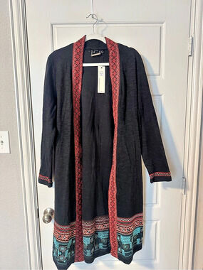 Paparazzi Embroidered Cardigan in Black & Red Size Extra Large NWT